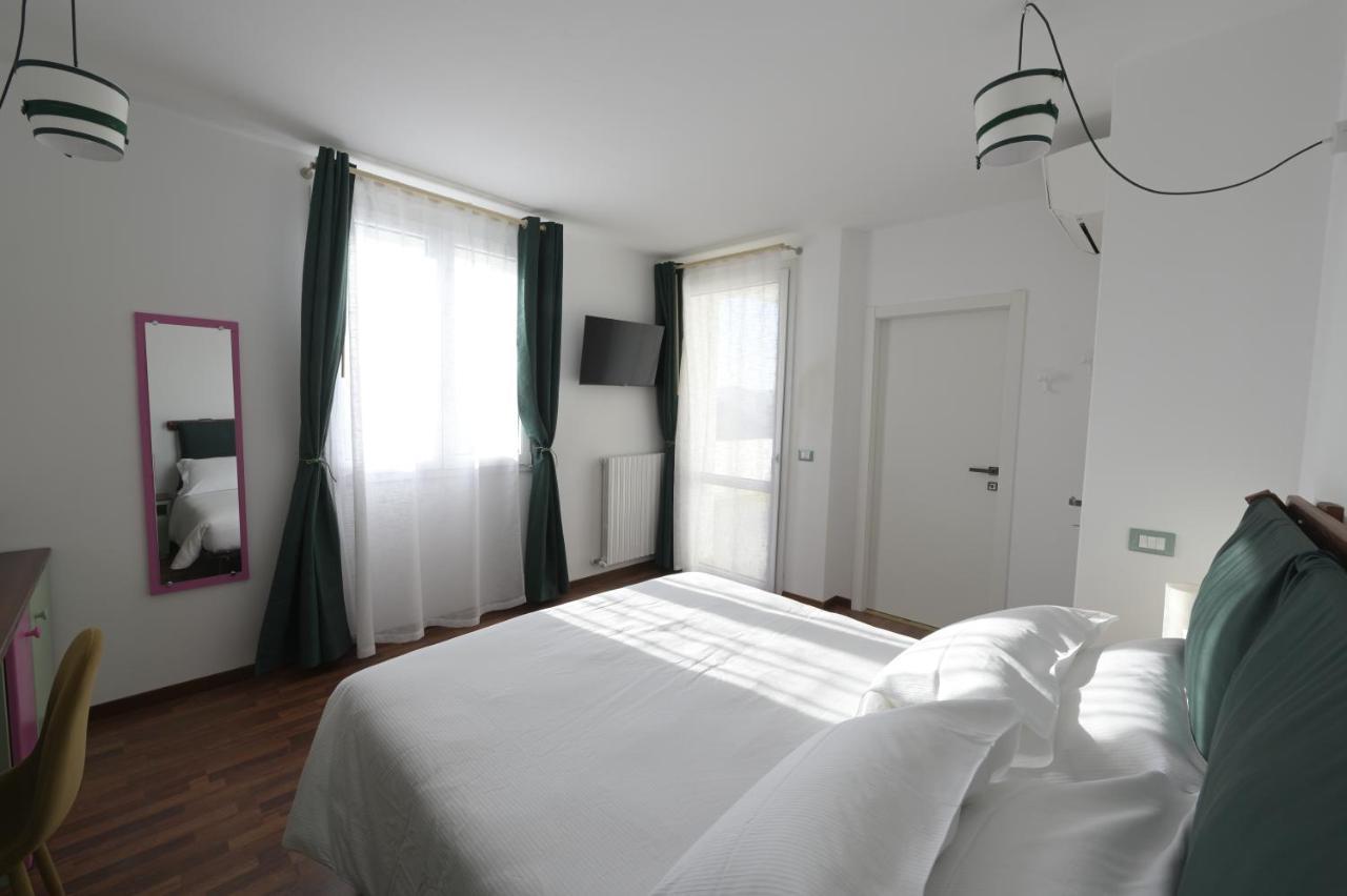 Terrazzaponente Bed & Breakfast Monte San Pietro Exterior photo